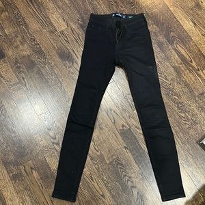Hollister, mid rise, super skinny jeans